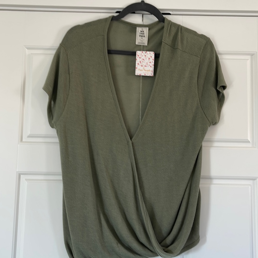 Free People NWT Green Top Size M